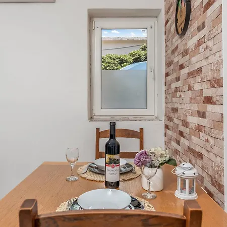 Apartman Don Dinjiska