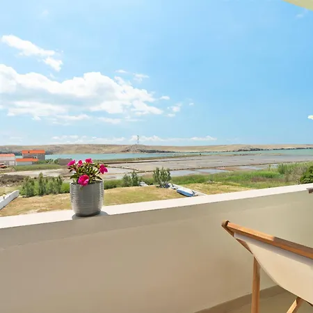 Don Apartman Dinjiska